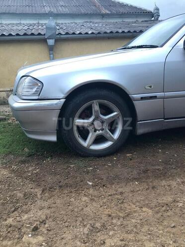 Mercedes C 200 1999, 261,000 km - 2.0 l - Bakı