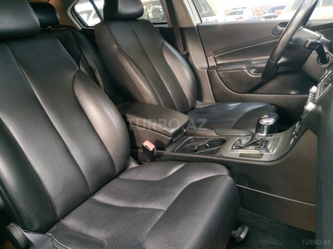 Volkswagen Passat 2007, 189,000 km - 2.0 l - Gəncə