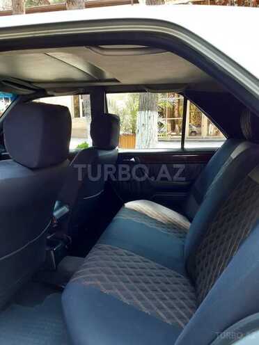 Mercedes E 300 1991, 563,000 km - 3.0 l - Bakı
