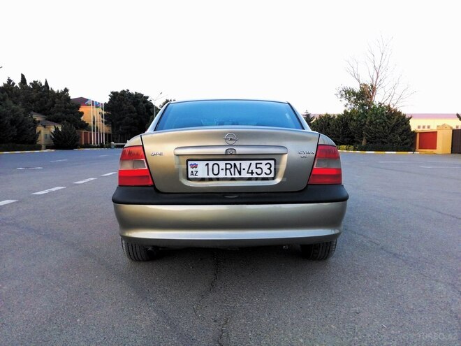 Opel Vectra 1996, 490,000 km - 1.8 l - Bakı