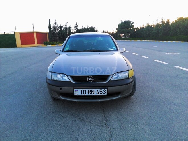 Opel Vectra 1996, 490,000 km - 1.8 l - Bakı