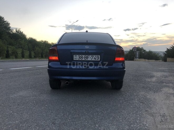 Opel Astra 2001, 591,000 km - 2.2 l - Qusar