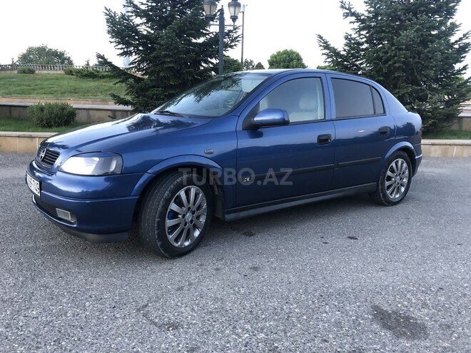 Opel Astra 2001, 591,000 km - 2.2 l - Qusar