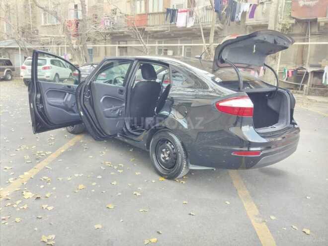 Ford Fiesta 2014, 160,000 km - 1.6 l - Bakı