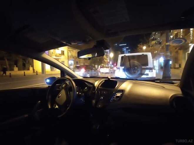 Ford Fiesta 2014, 160,000 km - 1.6 l - Bakı
