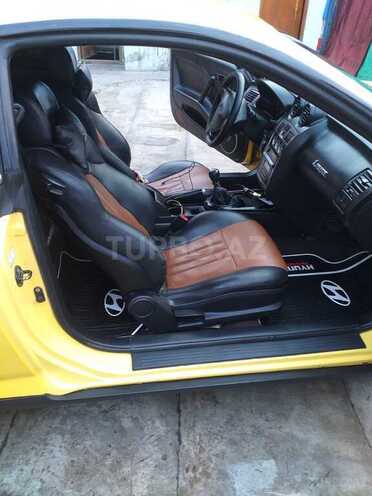 Hyundai Coupe 2003, 220,000 km - 2.7 l - Yevlax