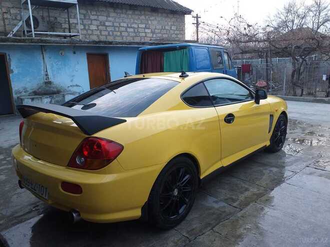 Hyundai Coupe 2003, 220,000 km - 2.7 l - Yevlax