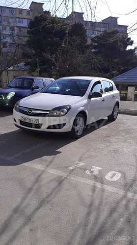 Opel Astra 2010, 156,000 km - 1.4 l - Bakı