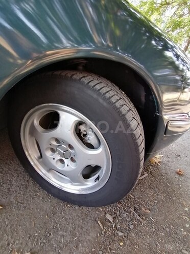 Mercedes E 220 2000, 471,603 km - 2.2 l - Ağcabədi