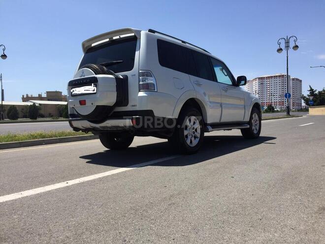 Mitsubishi Pajero 2008, 221,723 km - 3.0 л - Bakı