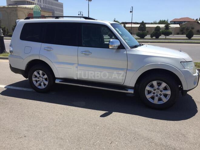 Mitsubishi Pajero 2008, 221,723 km - 3.0 л - Bakı