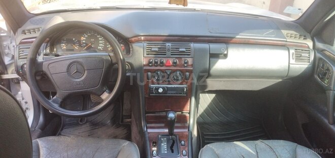 Mercedes E 230 1995, 476,604 km - 2.3 l - Bakı