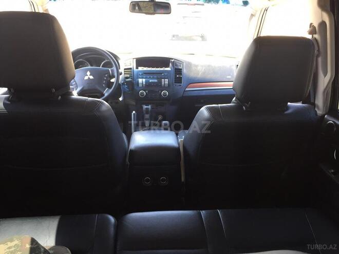 Mitsubishi Pajero 2008, 221,723 km - 3.0 л - Bakı