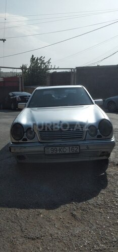 Mercedes E 230 1995, 476,604 km - 2.3 l - Bakı