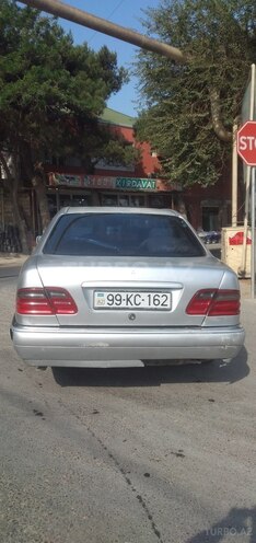 Mercedes E 230 1995, 476,604 km - 2.3 l - Bakı