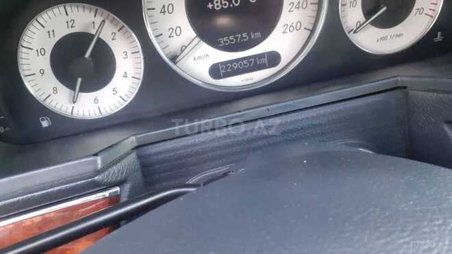 Mercedes E 240 2004, 229,057 km - 2.6 л - Bakı