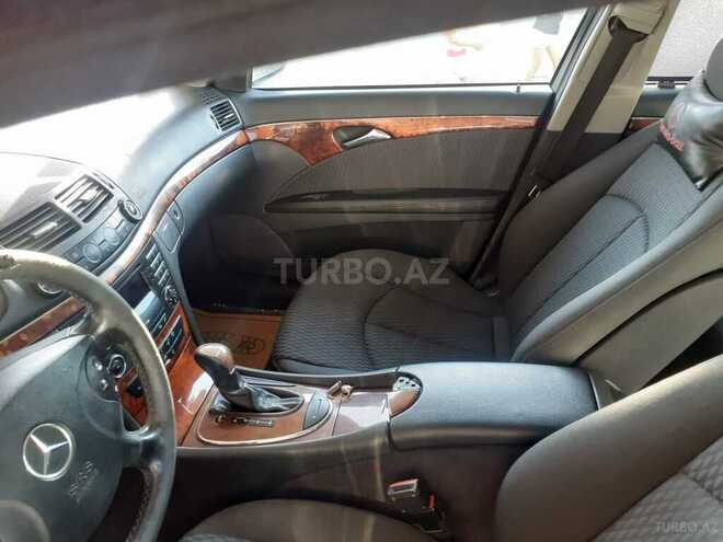 Mercedes E 240 2004, 229,057 km - 2.6 л - Bakı