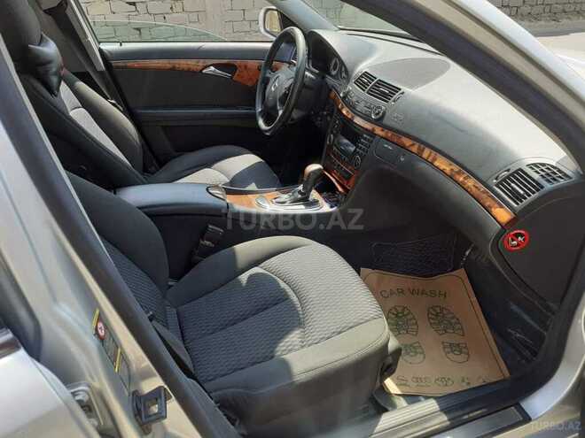 Mercedes E 240 2004, 229,057 km - 2.6 л - Bakı