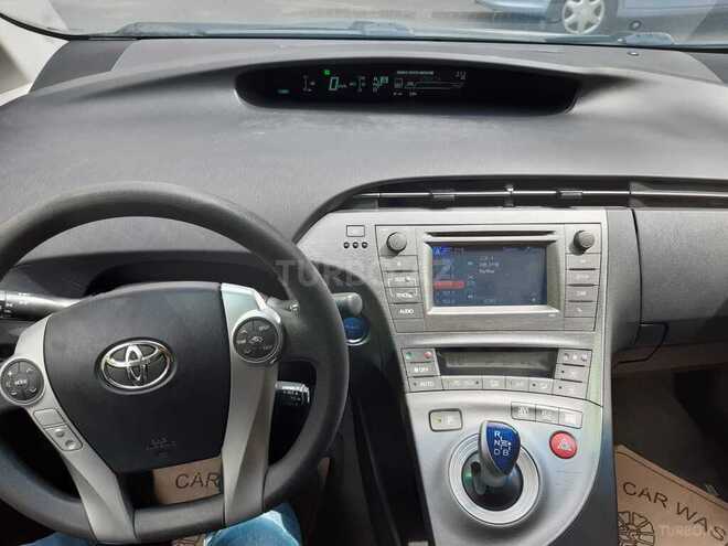 Toyota Prius 2014, 132,211 km - 1.8 l - Bakı