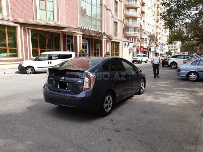 Toyota Prius 2014, 132,211 km - 1.8 l - Bakı