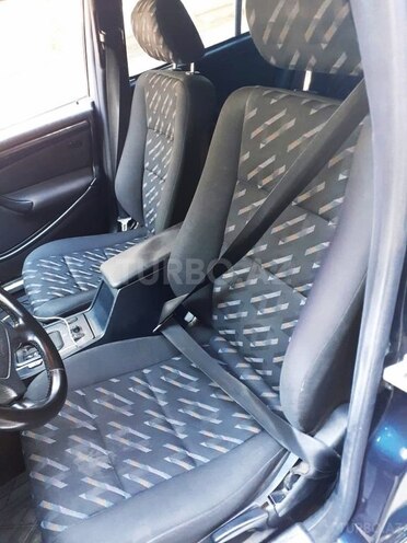 Mercedes C 200 1999, 212,121 km - 2.0 l - Sumqayıt