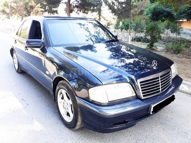 Mercedes C 200 1999, 212,121 km - 2.0 l - Sumqayıt