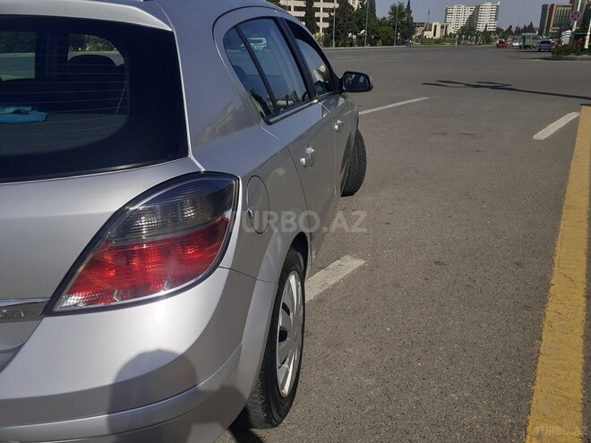 Opel Astra 2007, 214,000 km - 1.7 l - Gəncə