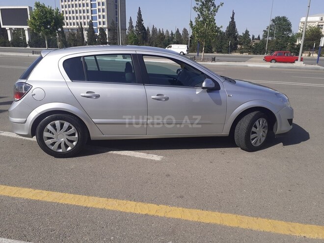 Opel Astra 2007, 214,000 km - 1.7 l - Gəncə