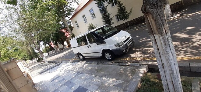Ford Transit 2001, 220,000 km - 2.0 l - Göygöl