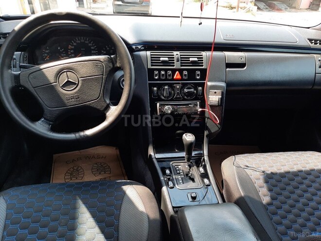 Mercedes E 230 1996, 374,000 km - 2.3 l - Bakı