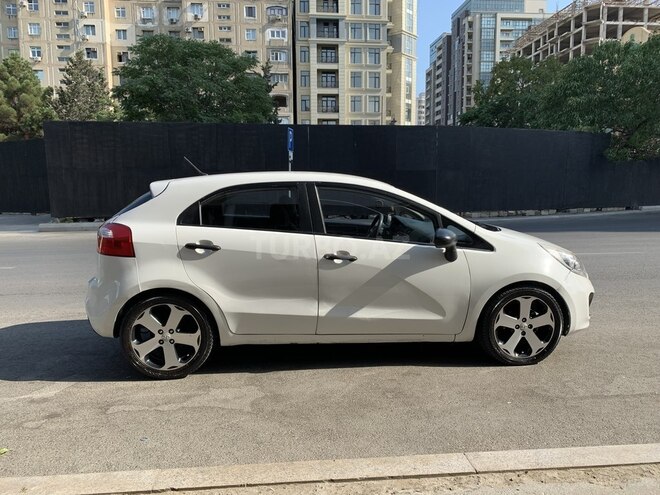 Kia Rio 2012, 210,000 km - 1.4 l - Bakı