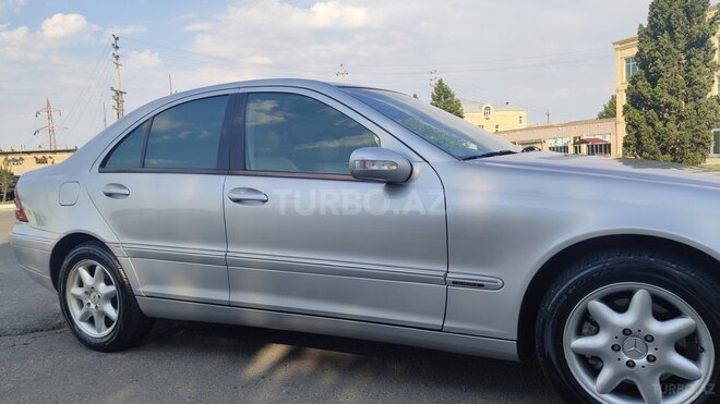 Mercedes C 240 2000, 335,000 km - 2.6 л - Gəncə
