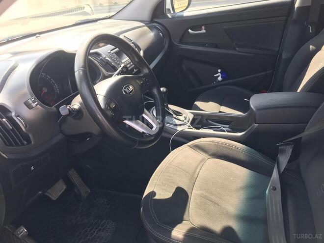 Kia Sportage 2013, 295,000 km - 2.0 l - Bakı