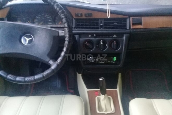 Mercedes 190 1991, 350,000 km - 1.8 л - Göyçay