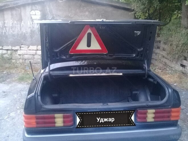 Mercedes 190 1991, 350,000 km - 1.8 л - Göyçay