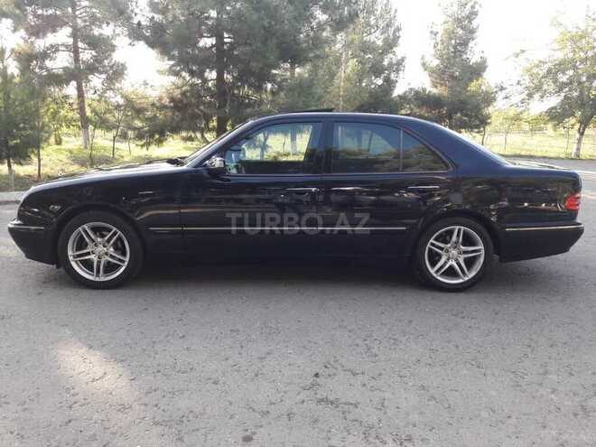 Mercedes E 240 2000, 250,012 km - 2.6 l - Salyan