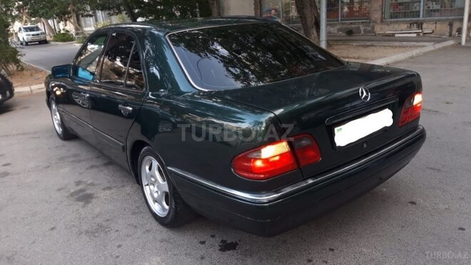 Mercedes E 200 1999, 289,000 km - 2.0 l - Bakı