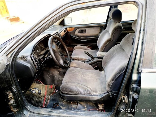 Ford  1994, 500,000 km - 2.0 l - Bakı