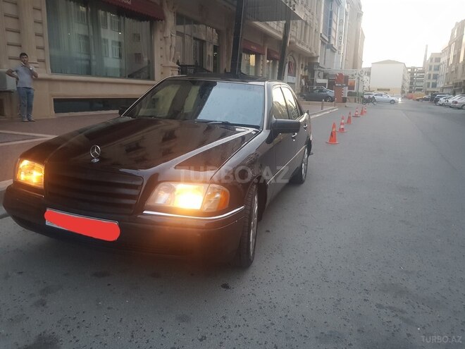 Mercedes C 280 1994, 326,000 km - 2.8 l - Bakı