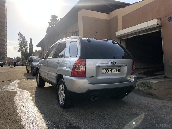 Kia Sportage 2008, 233,000 km - 2.0 l - Bakı