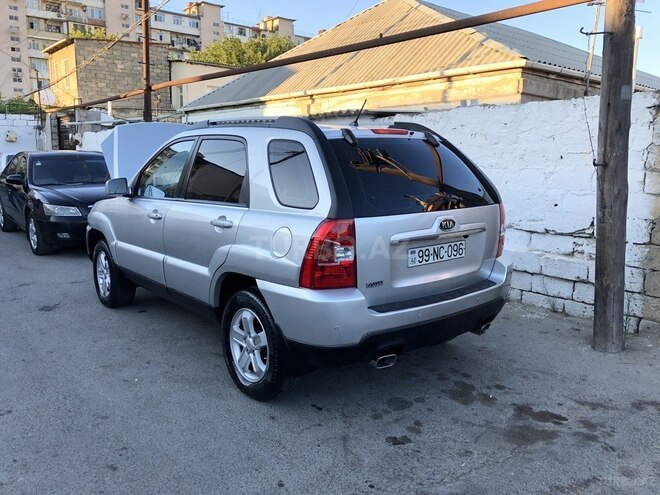 Kia Sportage 2008, 233,000 km - 2.0 l - Bakı