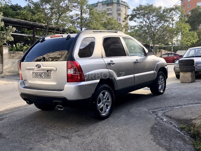 Kia Sportage 2008, 233,000 km - 2.0 l - Bakı