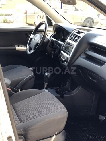 Kia Sportage 2008, 233,000 km - 2.0 l - Bakı