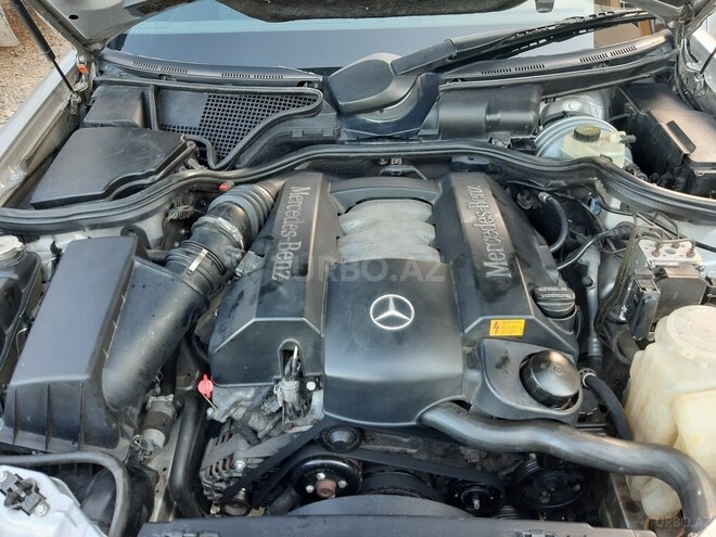 Mercedes E 240 2001, 274,000 km - 2.6 l - Yevlax