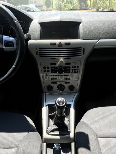 Opel Astra 2007, 147,000 km - 1.4 l - Bakı