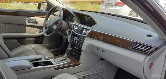 Mercedes E 250 2010, 167,990 km - 1.8 л - Bakı