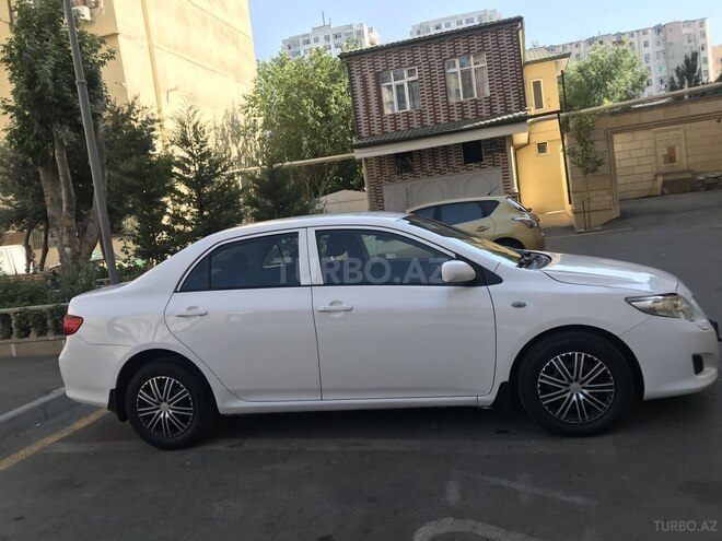 Toyota Corolla 2009, 250,700 km - 1.4 л - Bakı