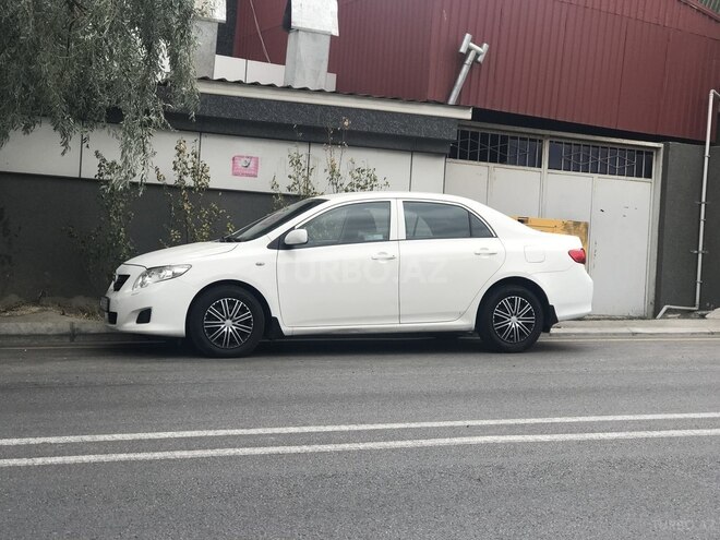 Toyota Corolla 2009, 250,700 km - 1.4 л - Bakı