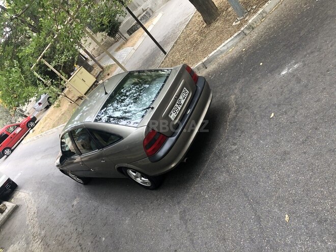 Opel Vectra 1996, 250,000 km - 2.0 l - Bakı