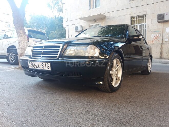 Mercedes C 230 2000, 213,000 km - 2.3 l - Bakı